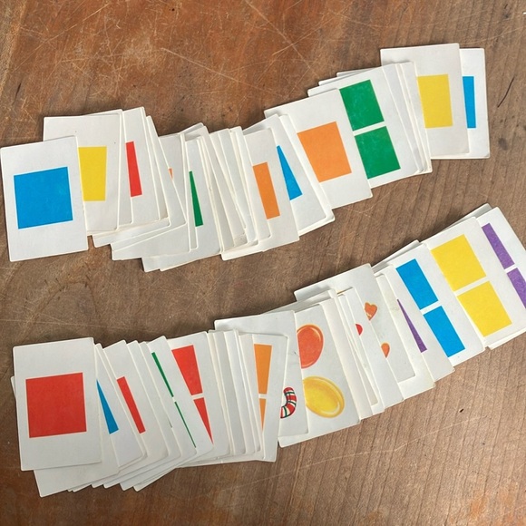 Vintage nostalgia edition Candy Land Board Game in metal tin - Picture 11 of 16